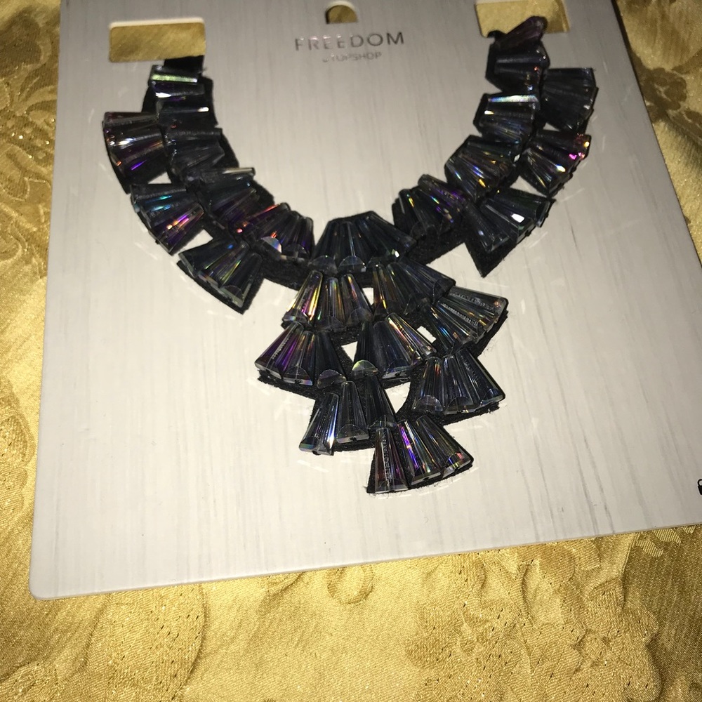 Freedom at Top-shop necklace - Picture 3 of 8